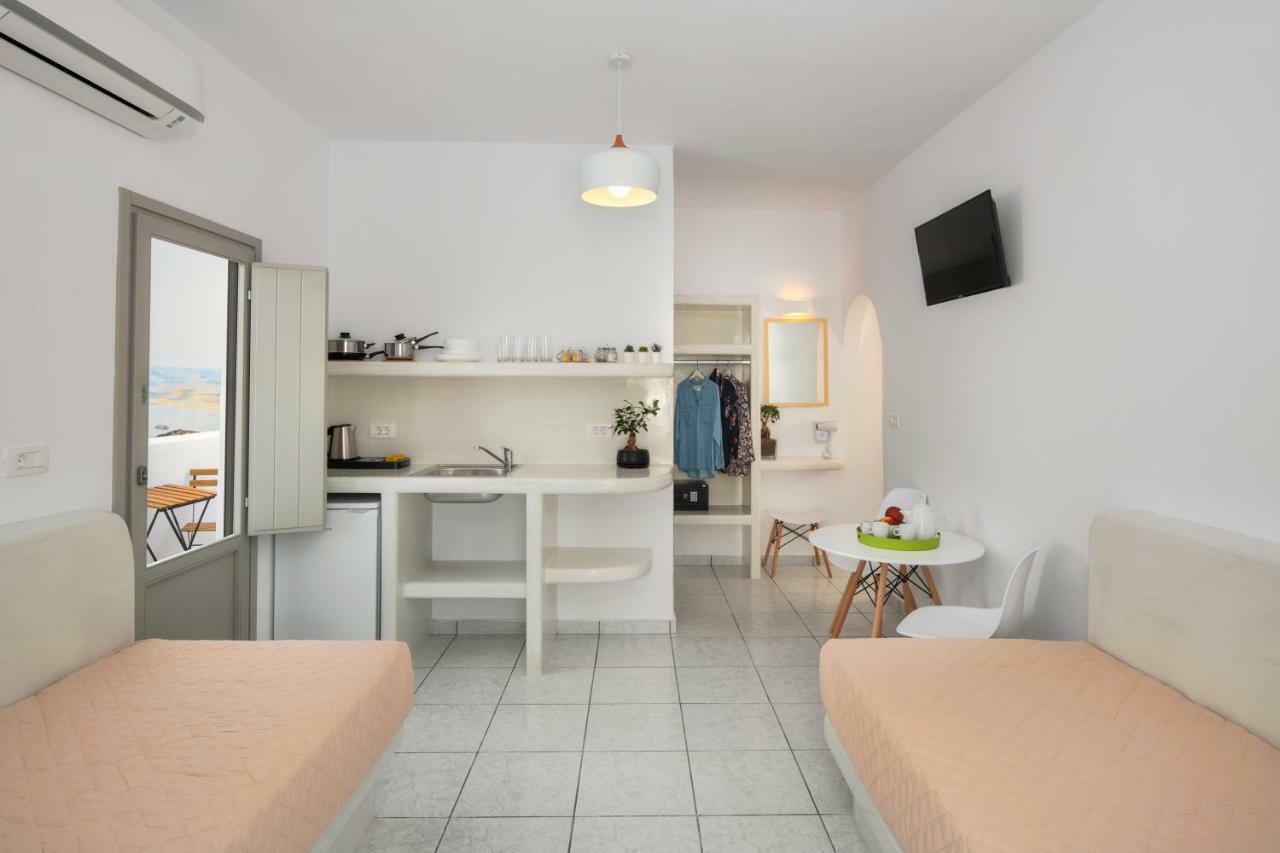 Olive Tree Suites Fira  Eksteriør billede