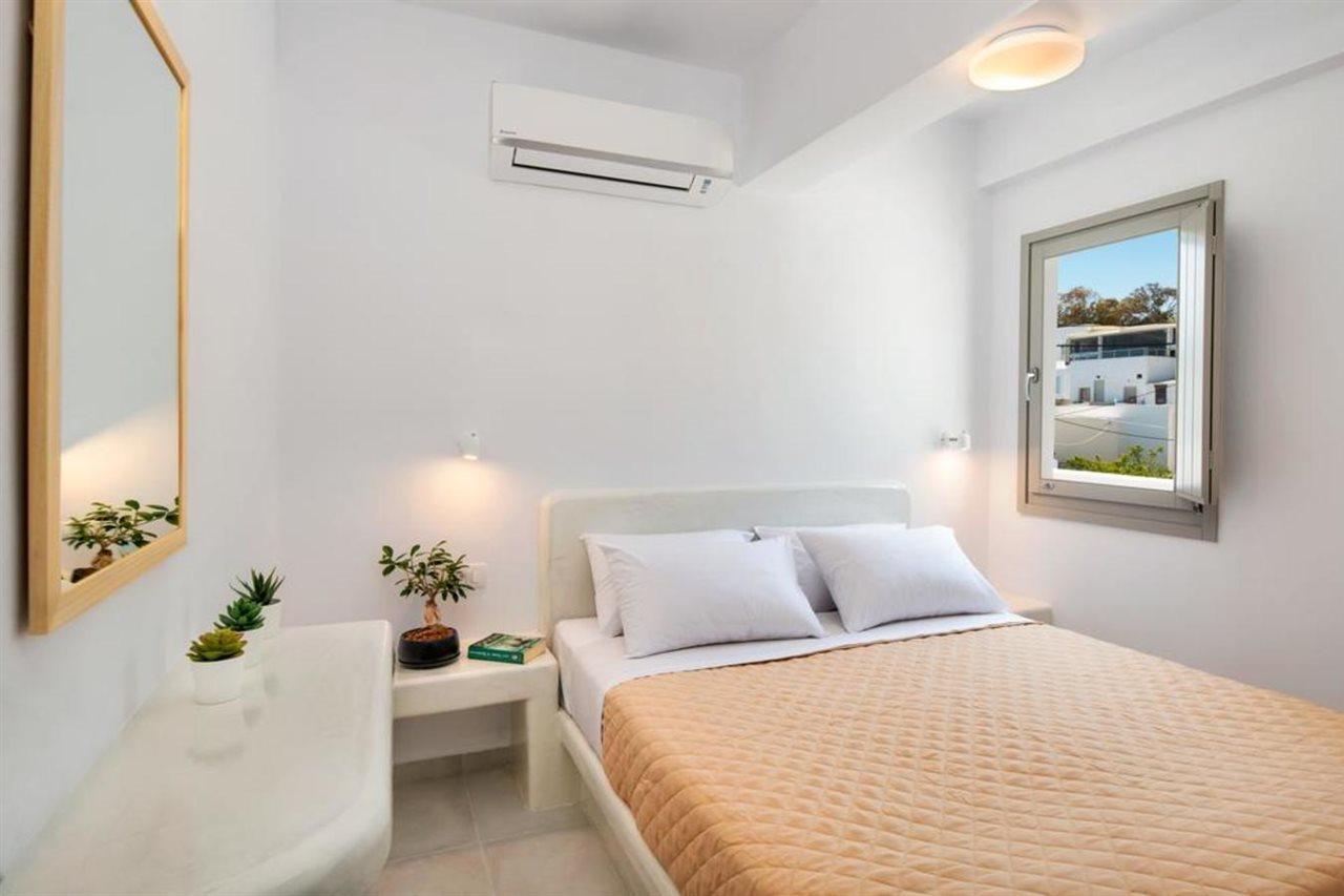 Olive Tree Suites Fira  Eksteriør billede